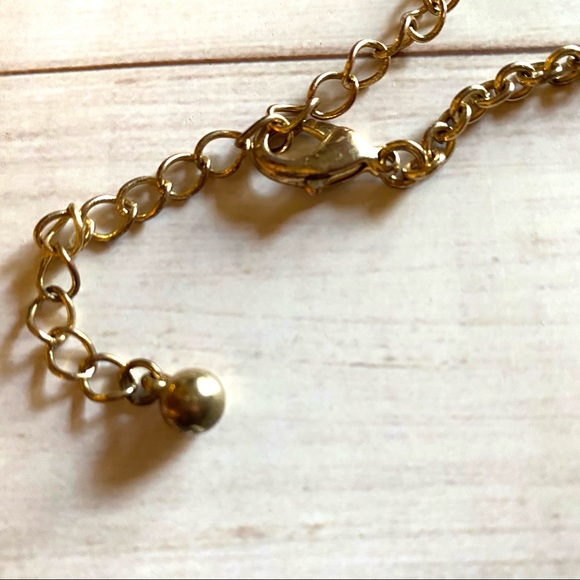 Faux Pearl Necklace - Picture 8 of 8